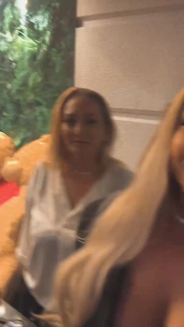 @Adela 🧸🖤