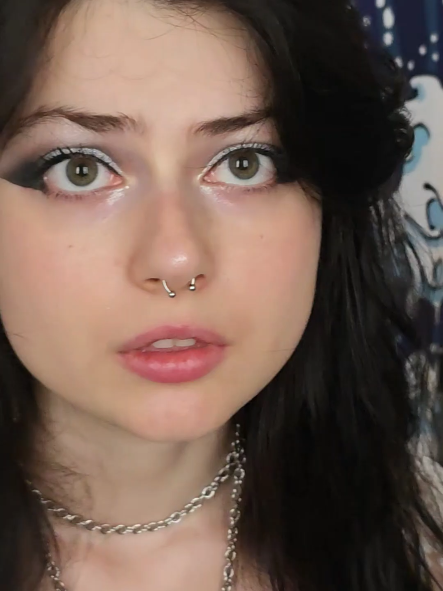 @Karlotta