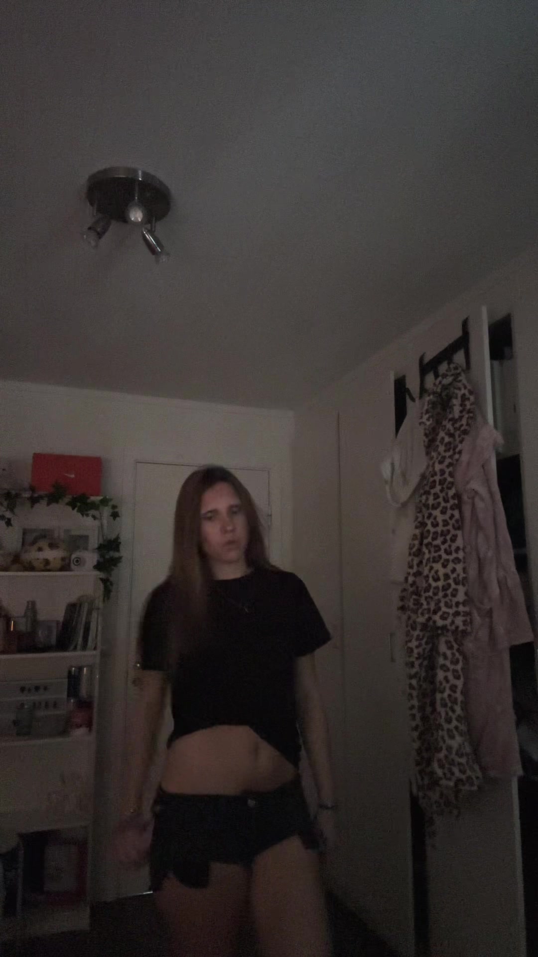 @𝒜𝓁𝓋𝒶✝️🤍