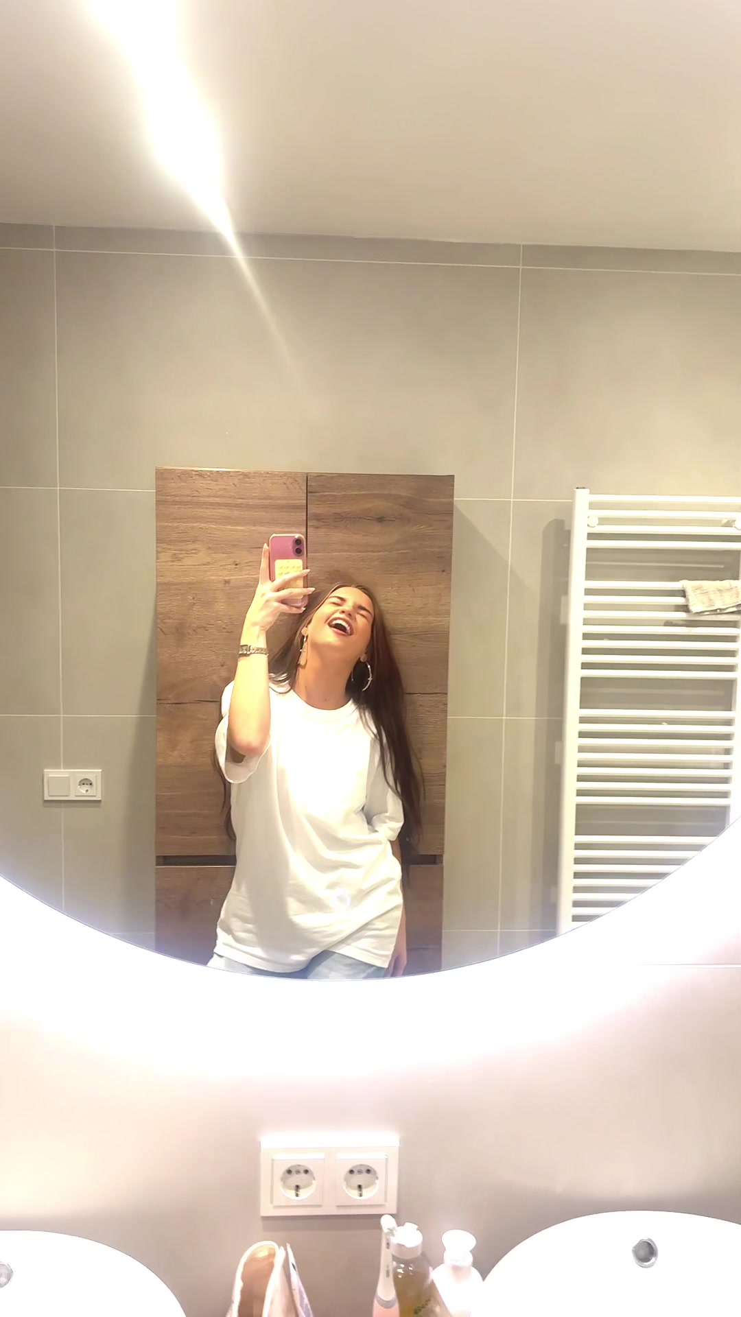 @J4D3
