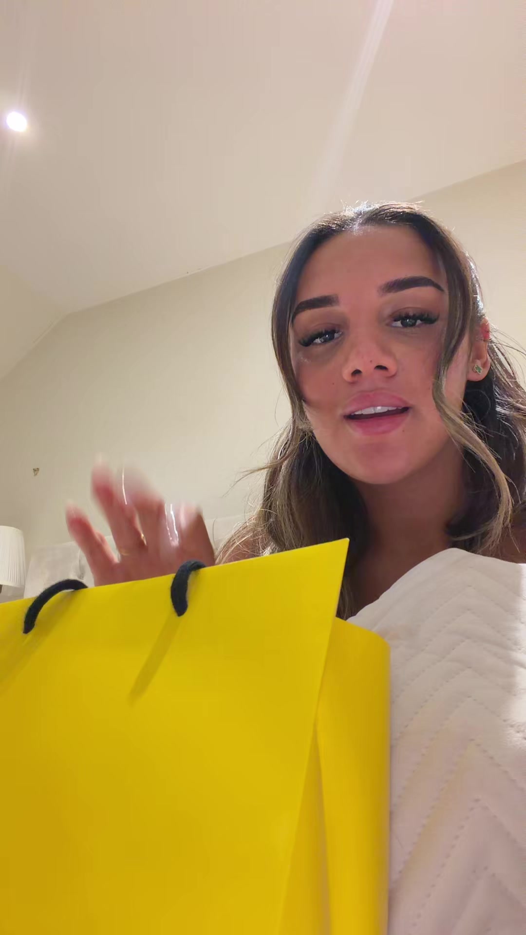 @VeronicaCharles_