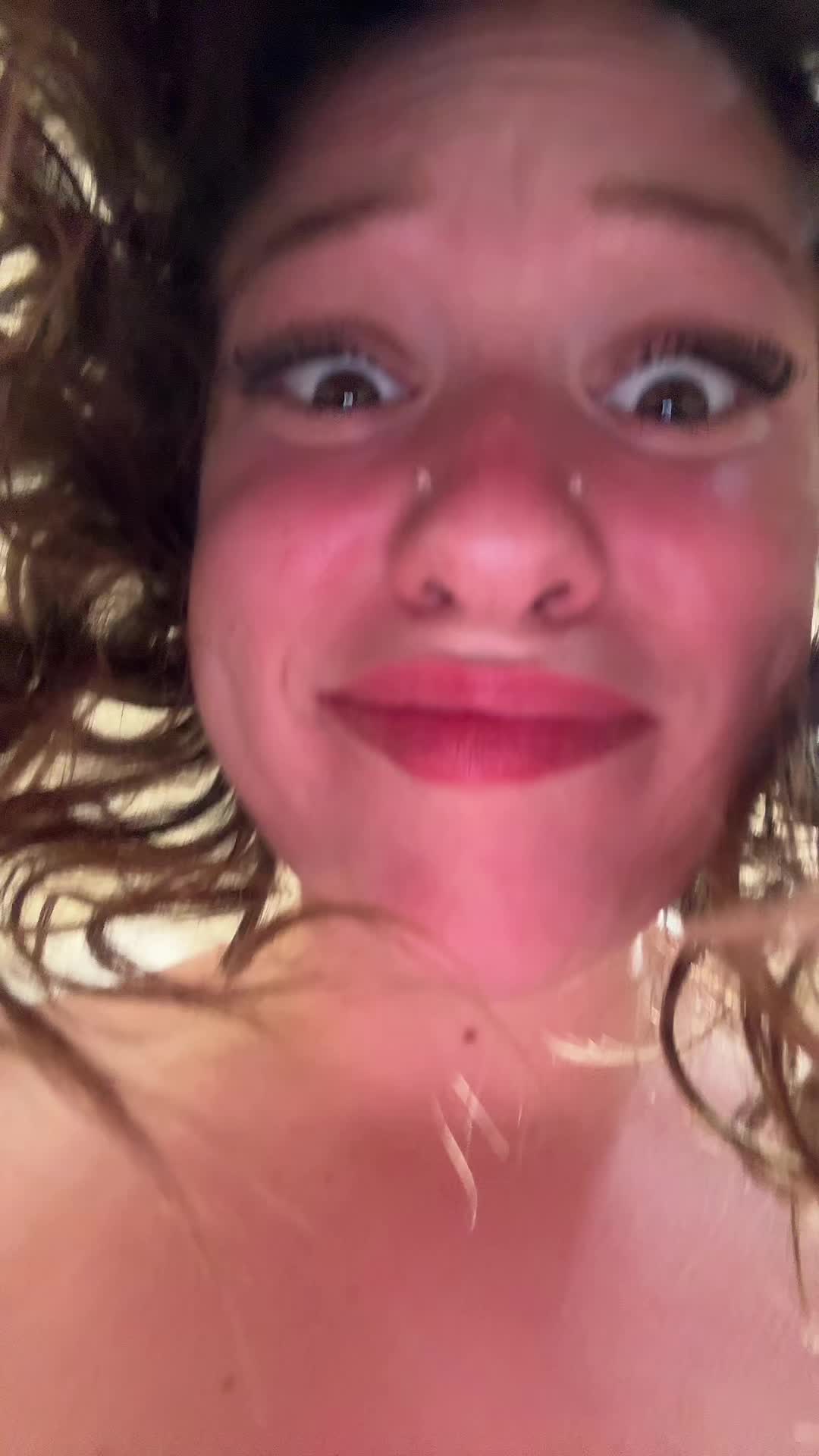 @Lala
