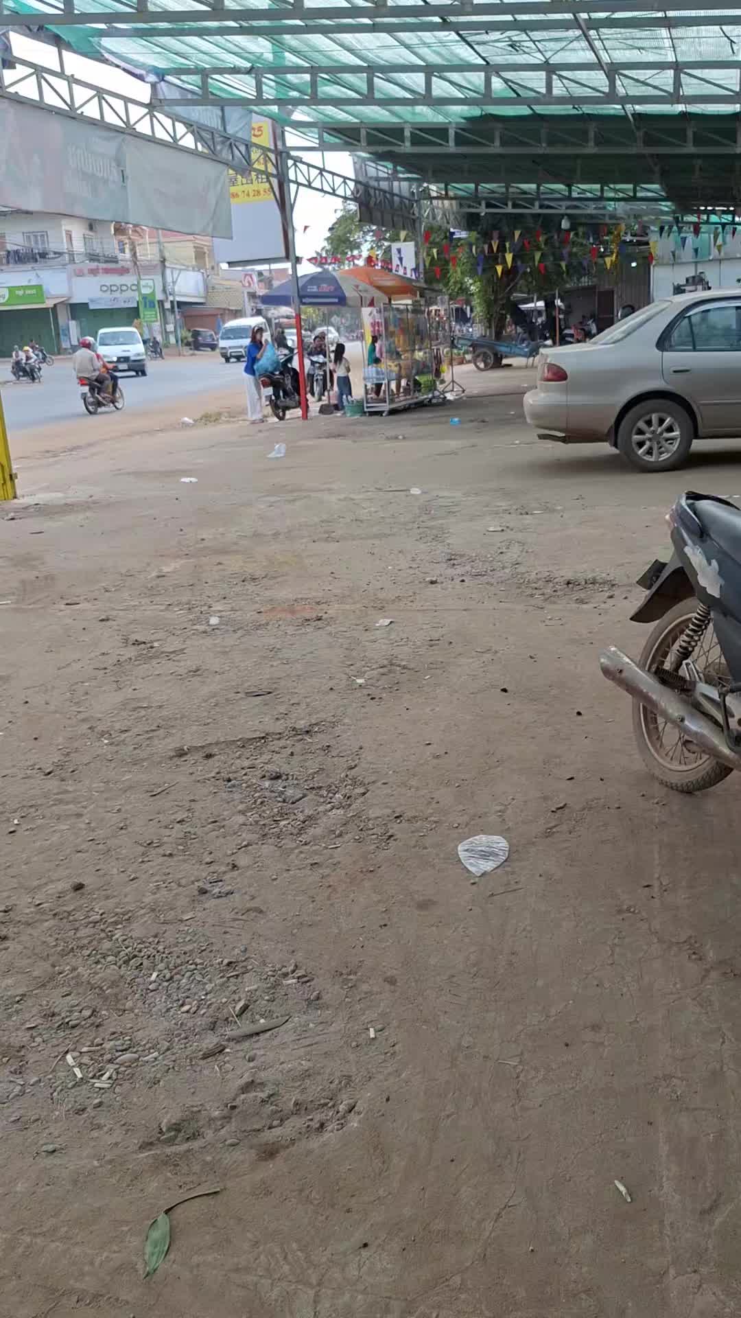 @ចាន់នីលកកងឡានកងរម៉កក្រុបប្រភេទ