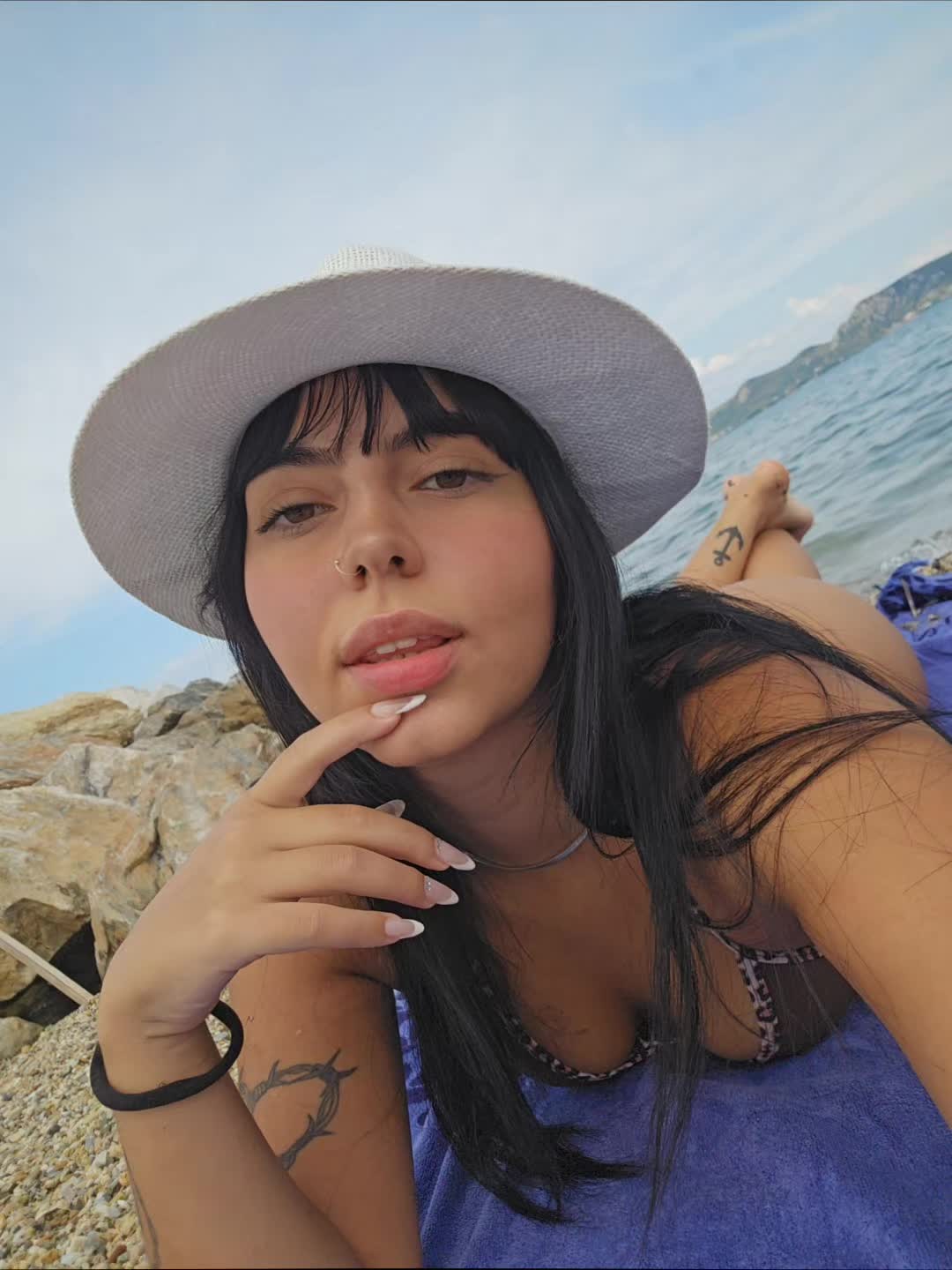 @𝓧𝓻𝓲𝓼𝓽𝓲𝓷𝓪𝓴𝓲𝓲𝓲