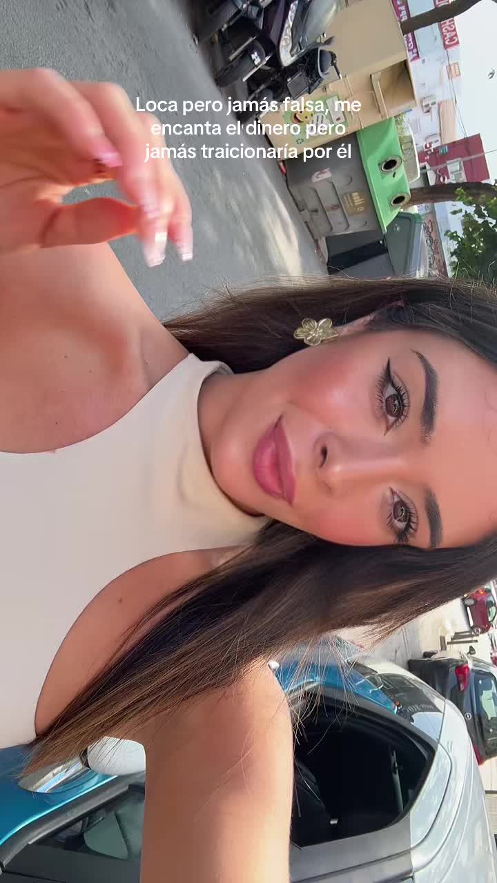 @sofihiltoon