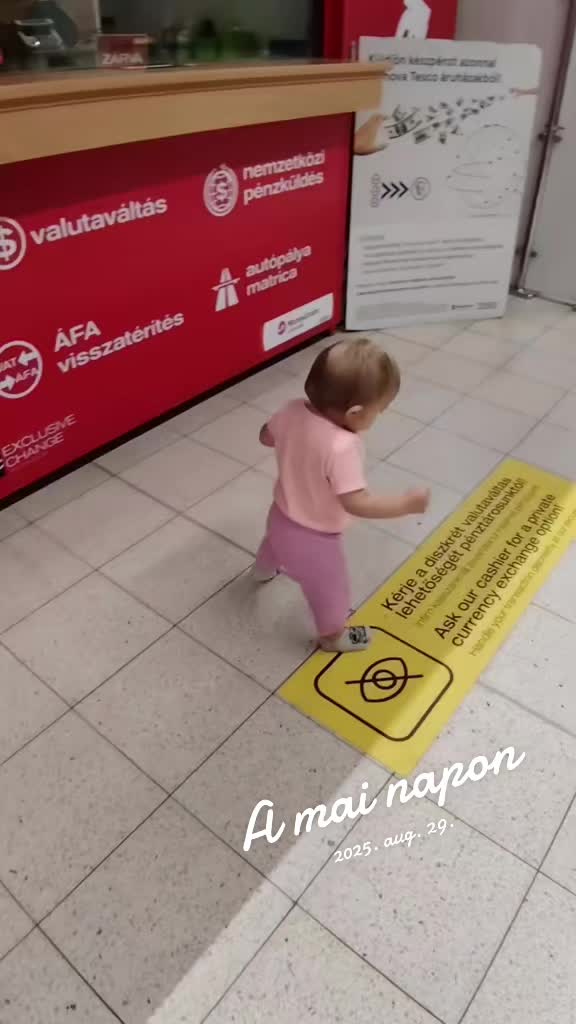 @Váradi Dávidné (Ditta)