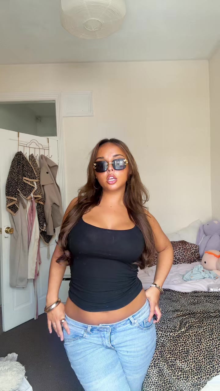 @vada🪽🪞🧸✨