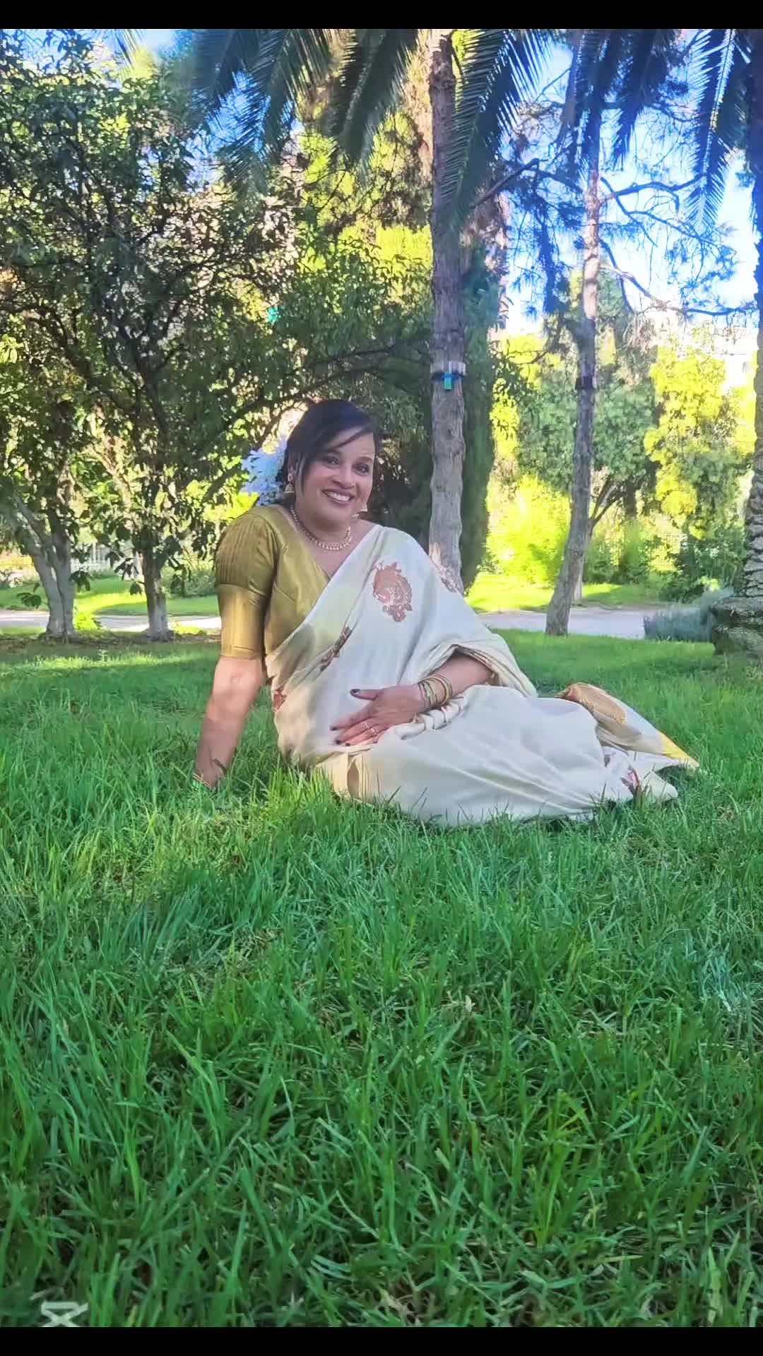 @Rosabeena
