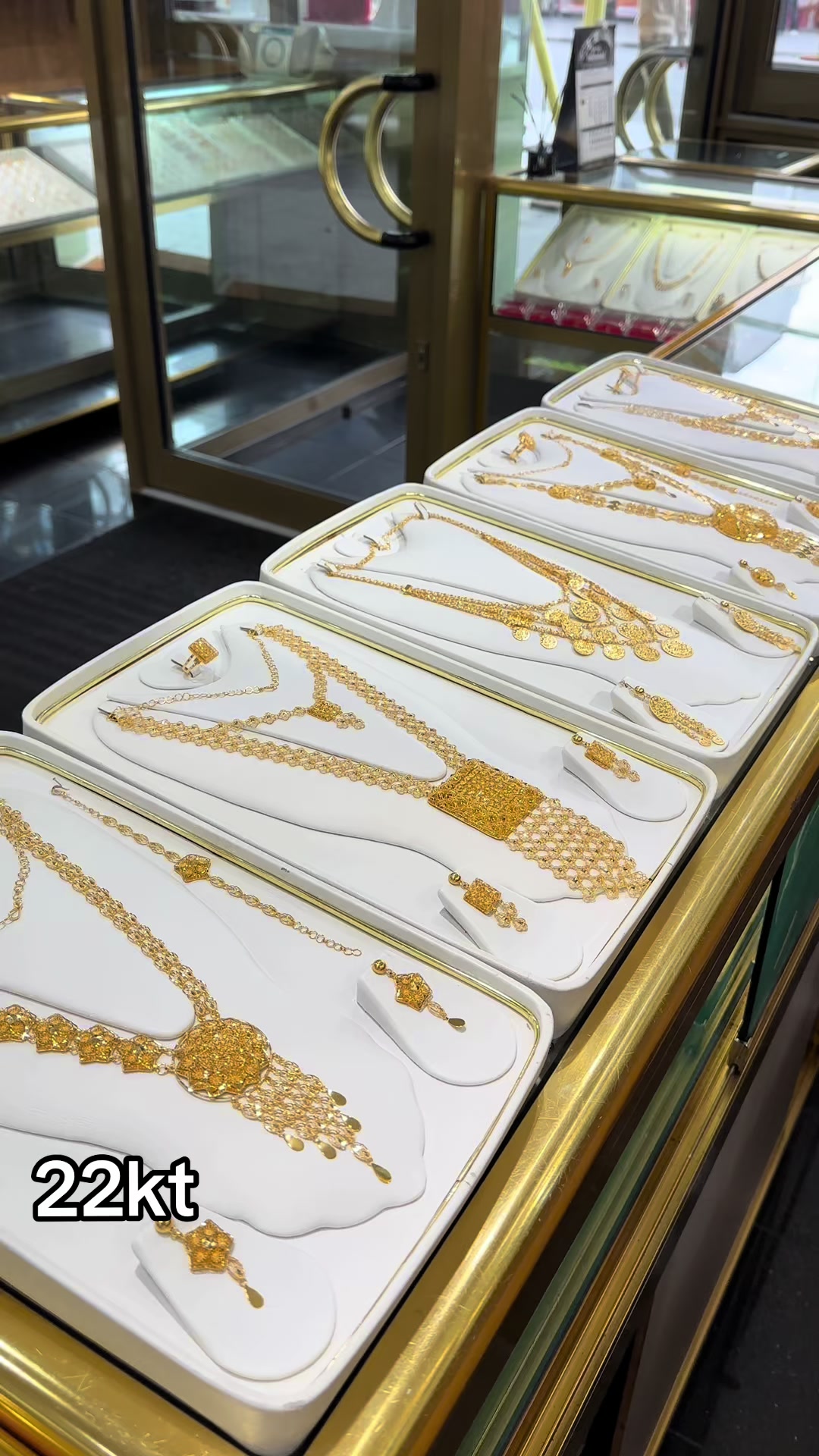 @Sultan Jewellers