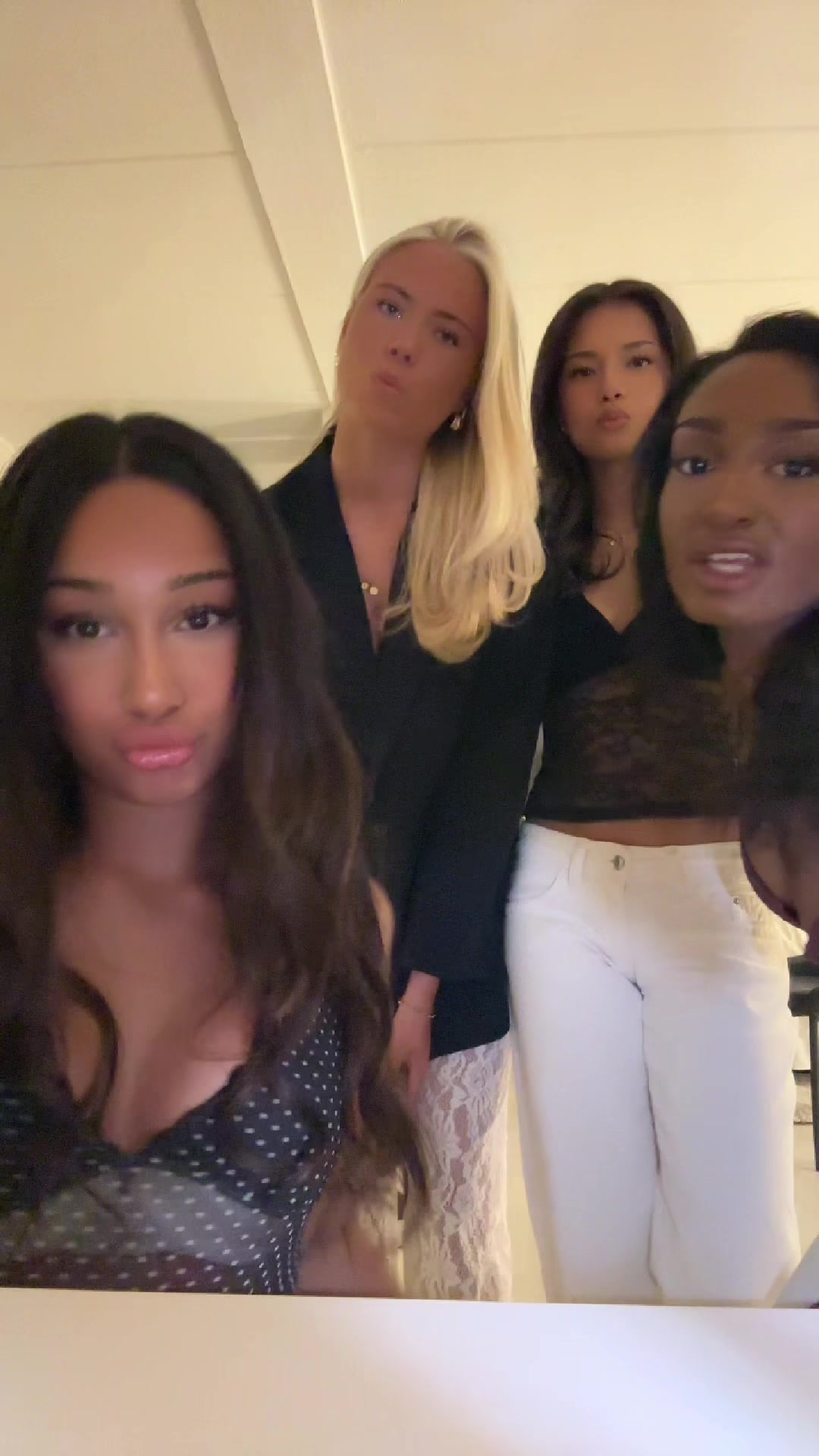 @Minaminisen