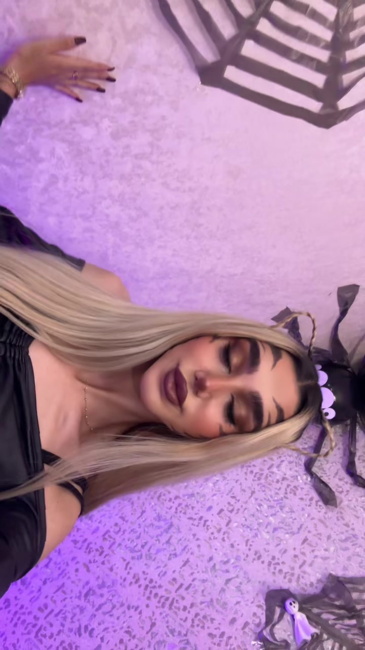 @saraakittyy