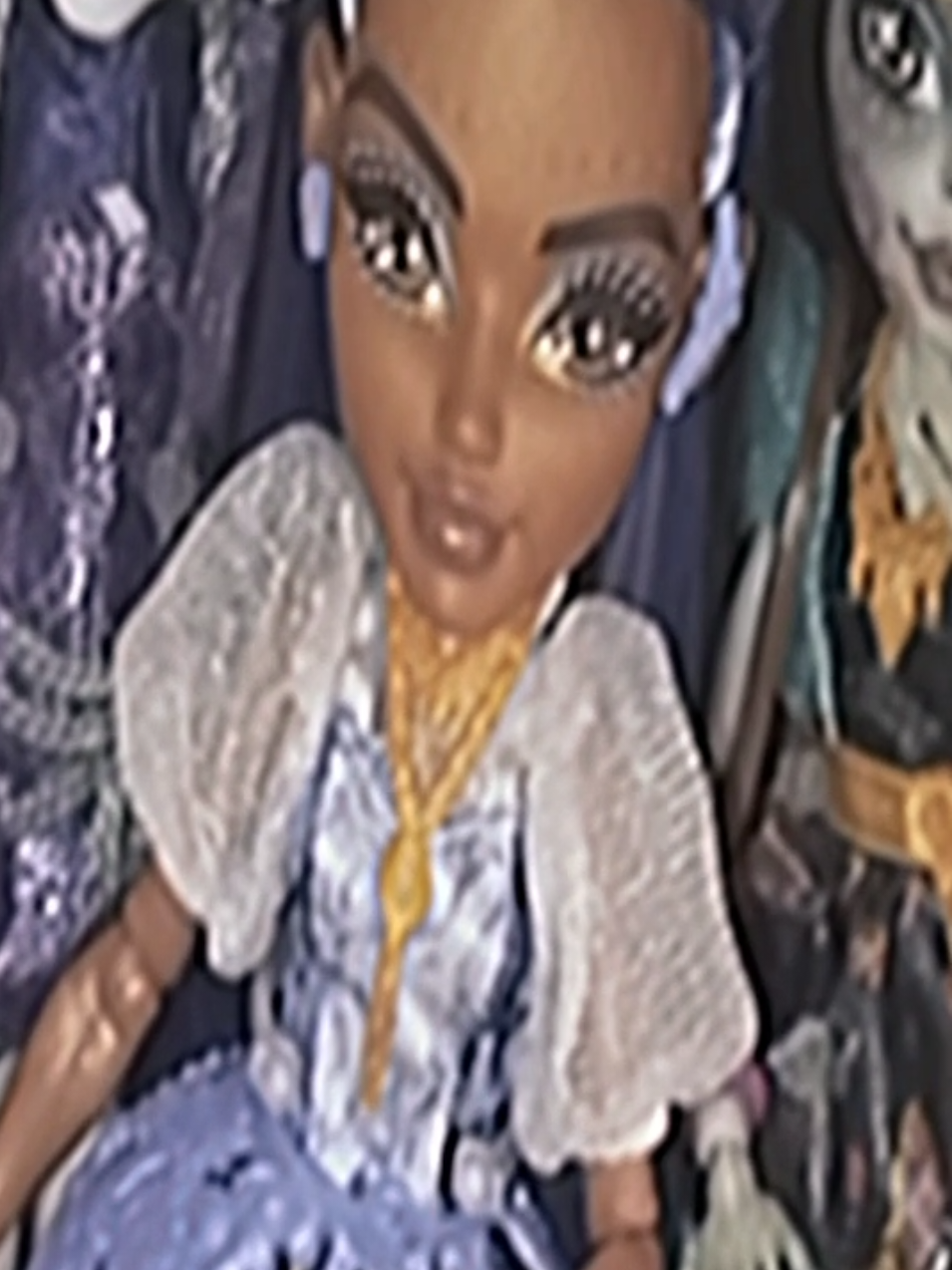 @𝒩