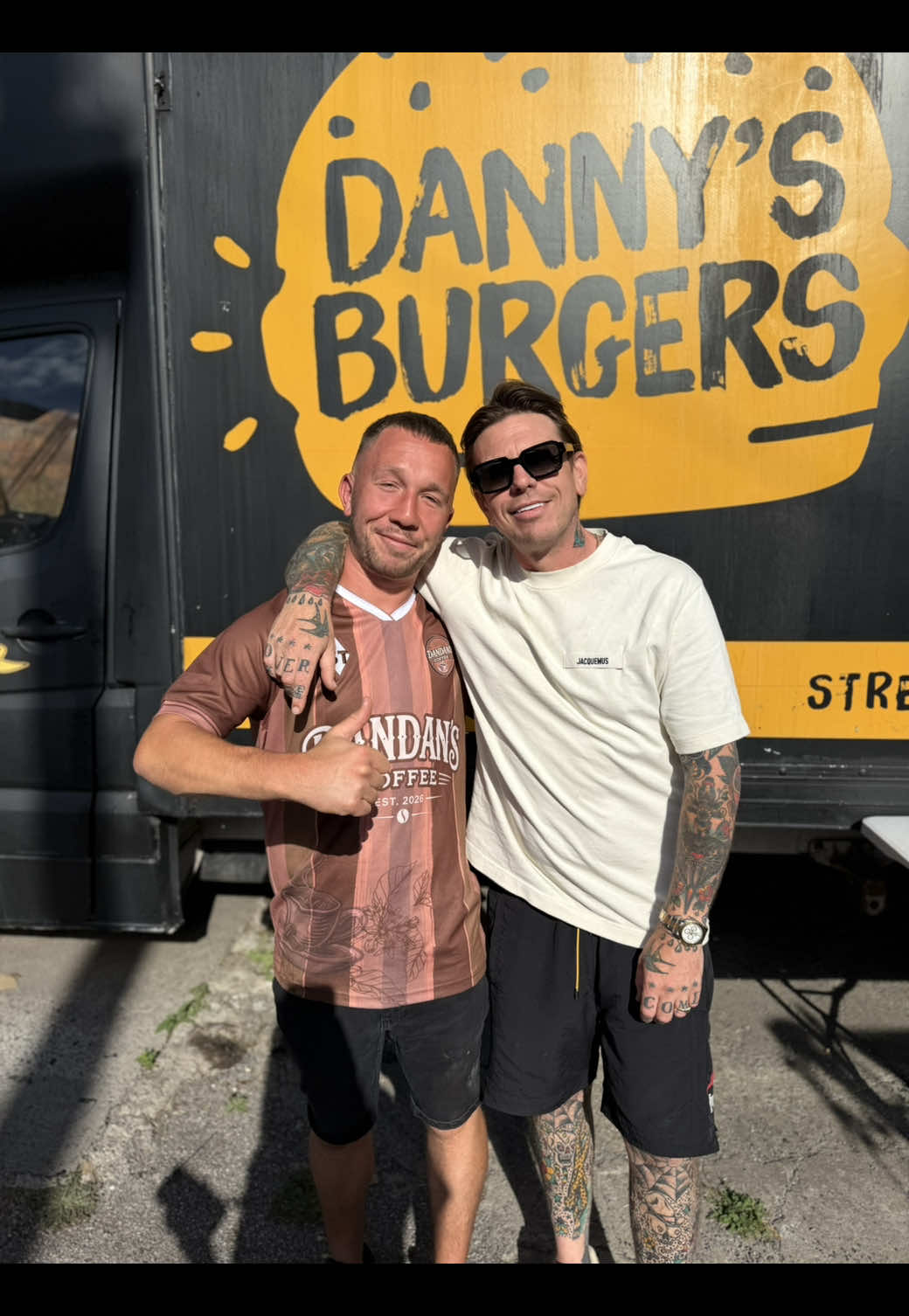 @Danny’s Burgers