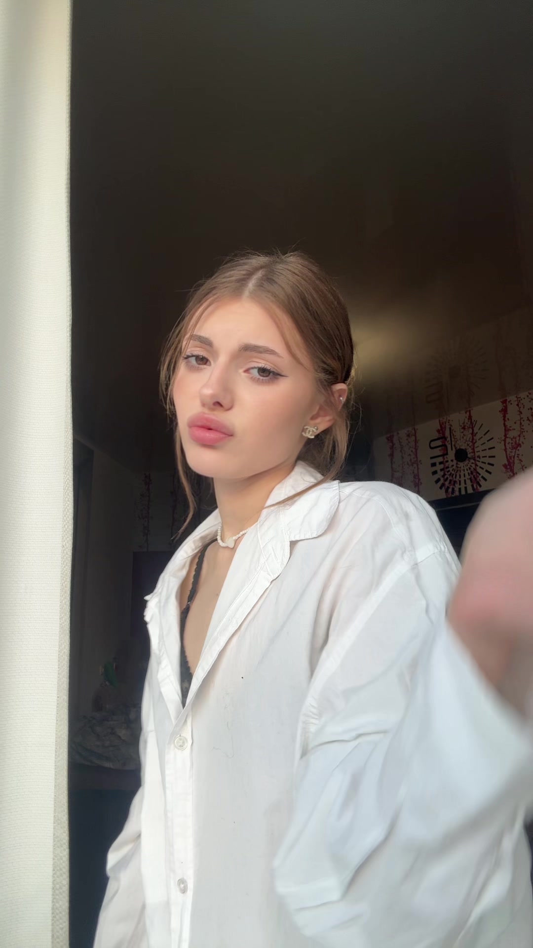 @👅