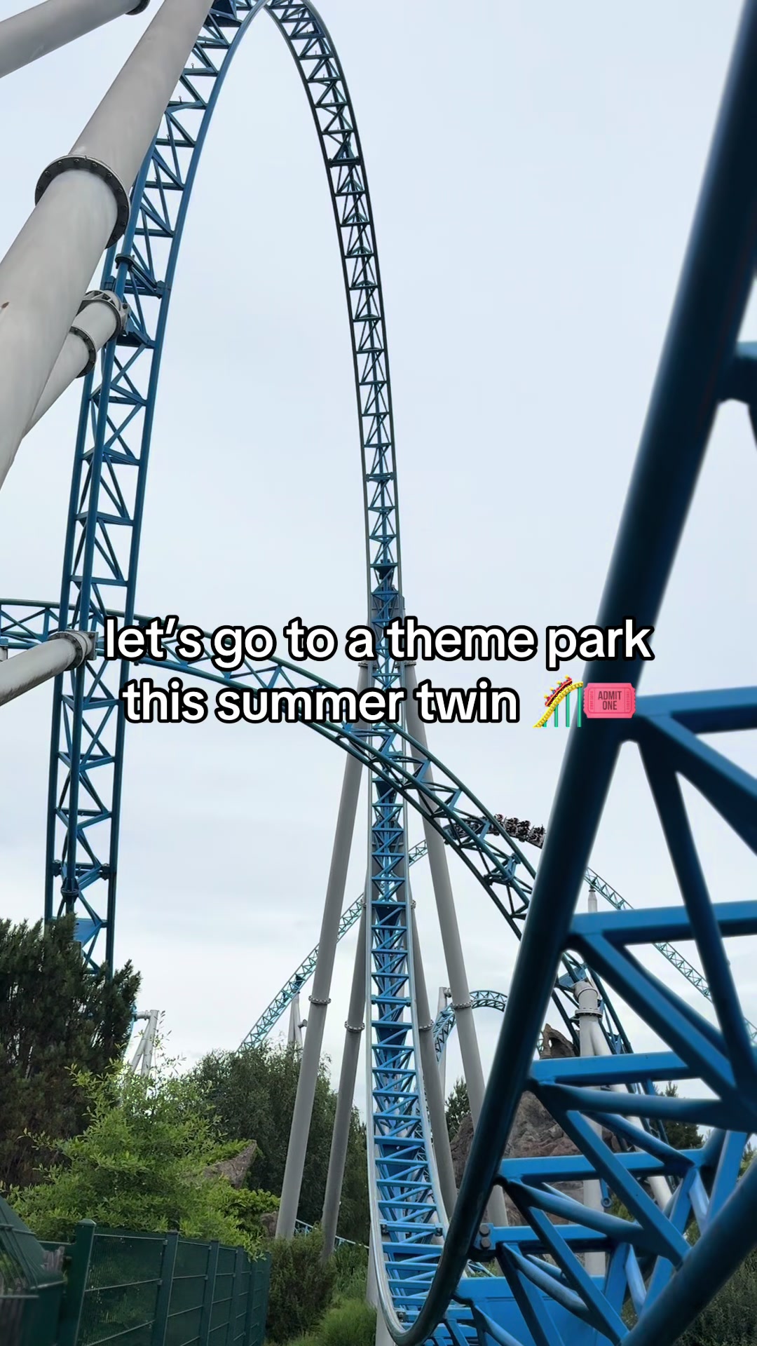 @holl🎢