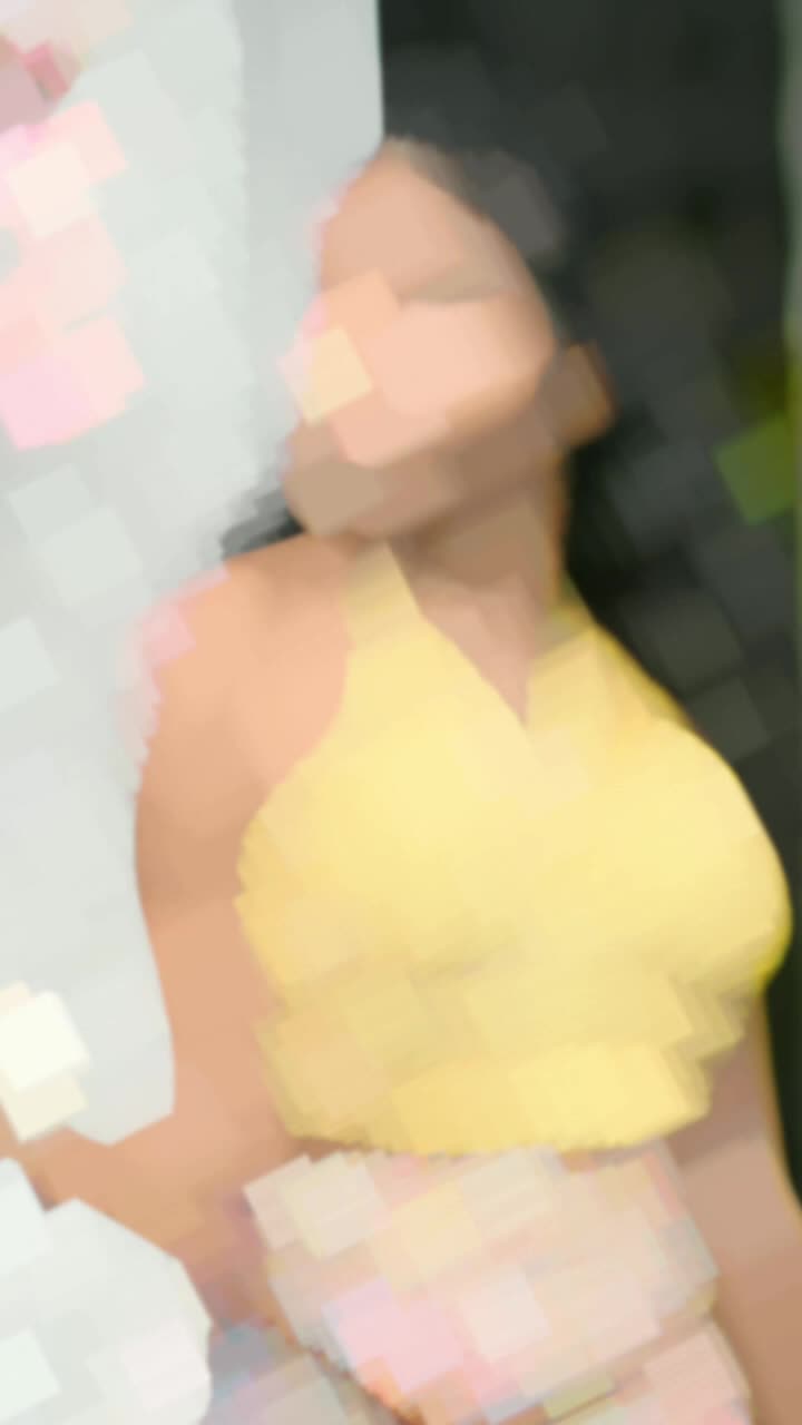 @Neeruttyy_🤍