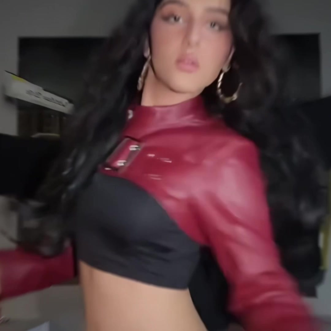 @𝐧𝐢𝐢𝐤𝐚
