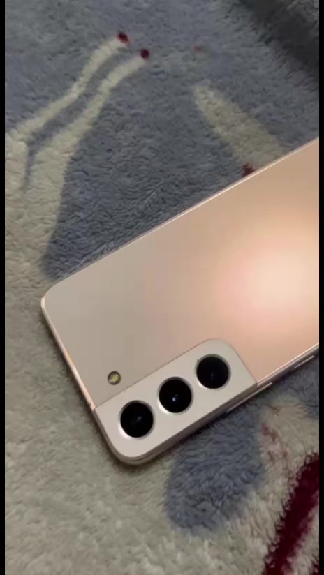 @DERTZUS/Samsung s22 Hype