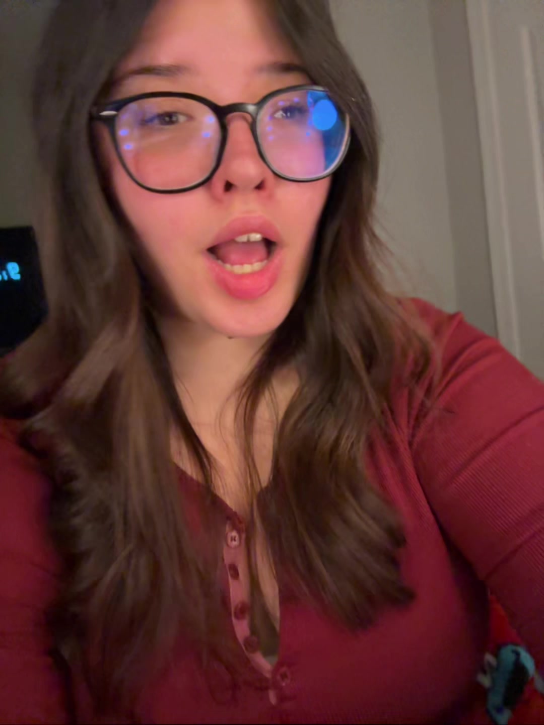 @ellie🧸