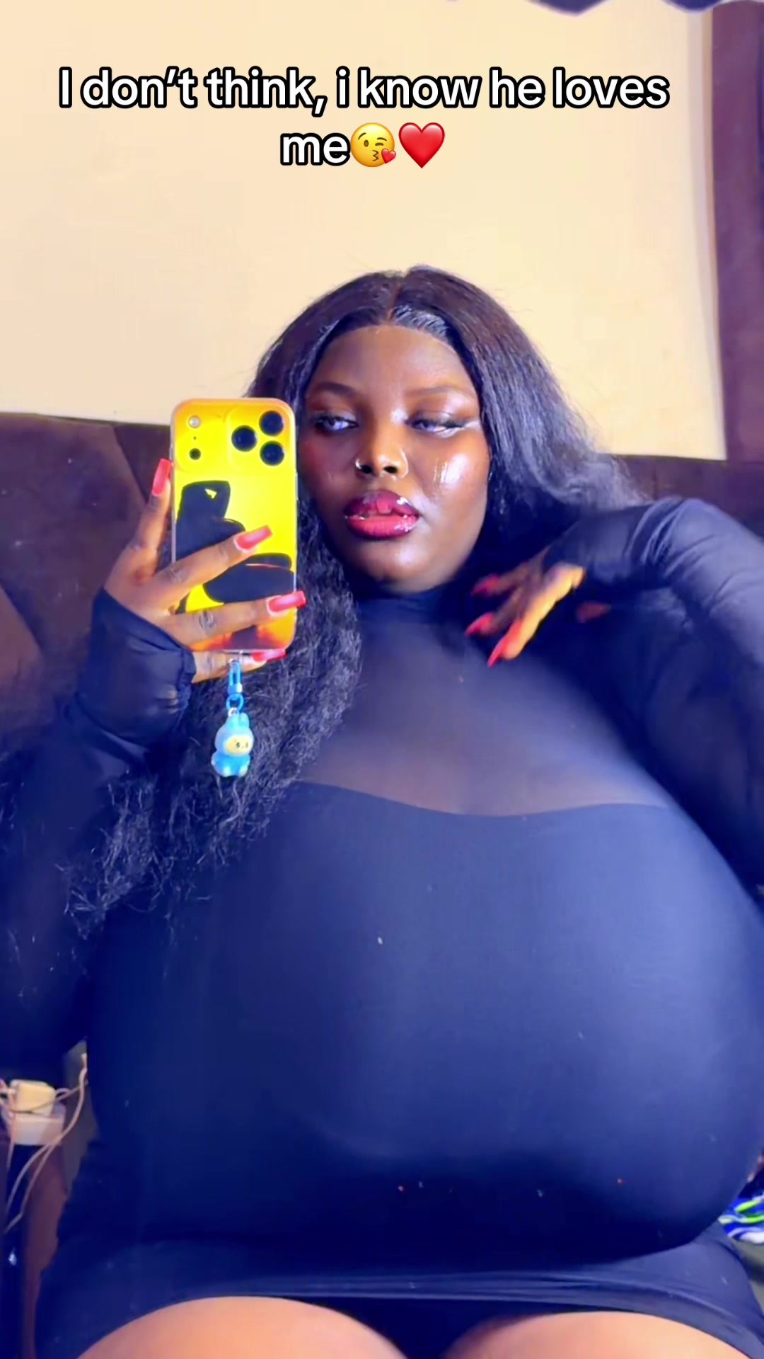 @Official_busty_Vivian ♉️