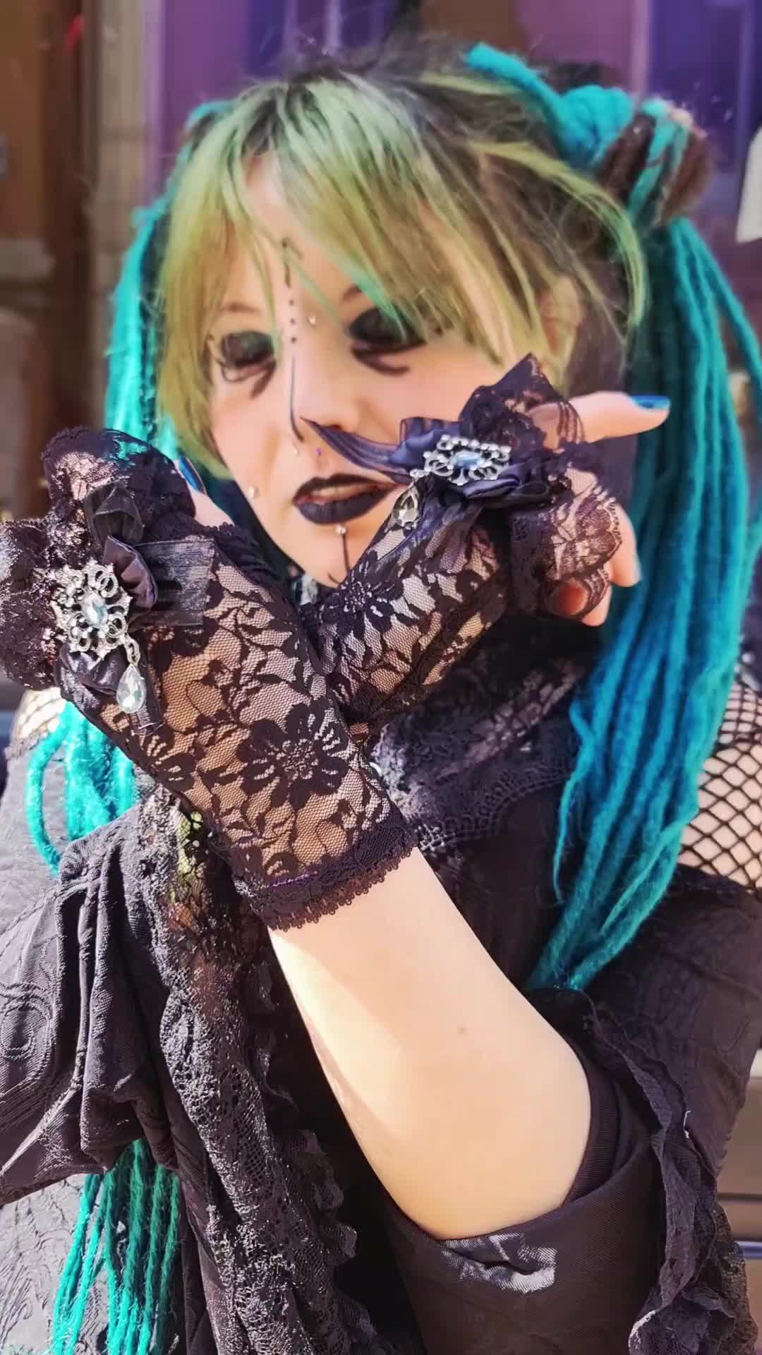 @Skål_Alternative_Clothing