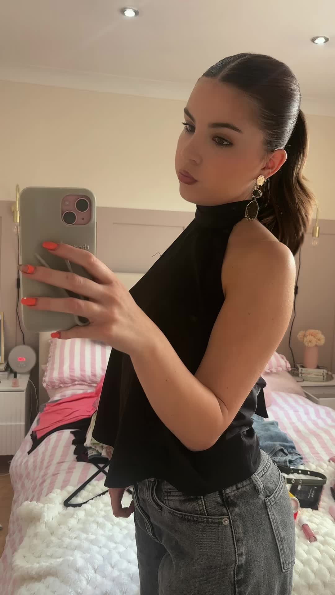 @livvi_jones_