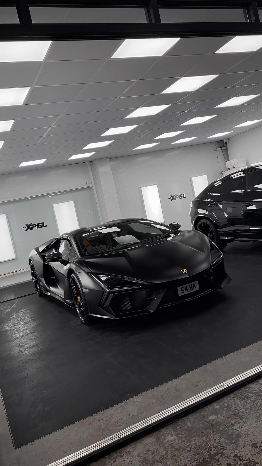 @Zain 🏎️
