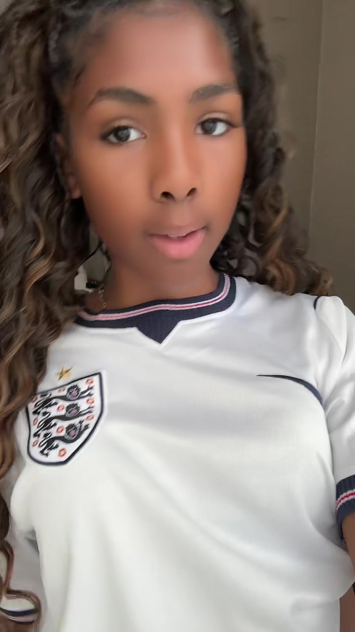 @ellissiaspam