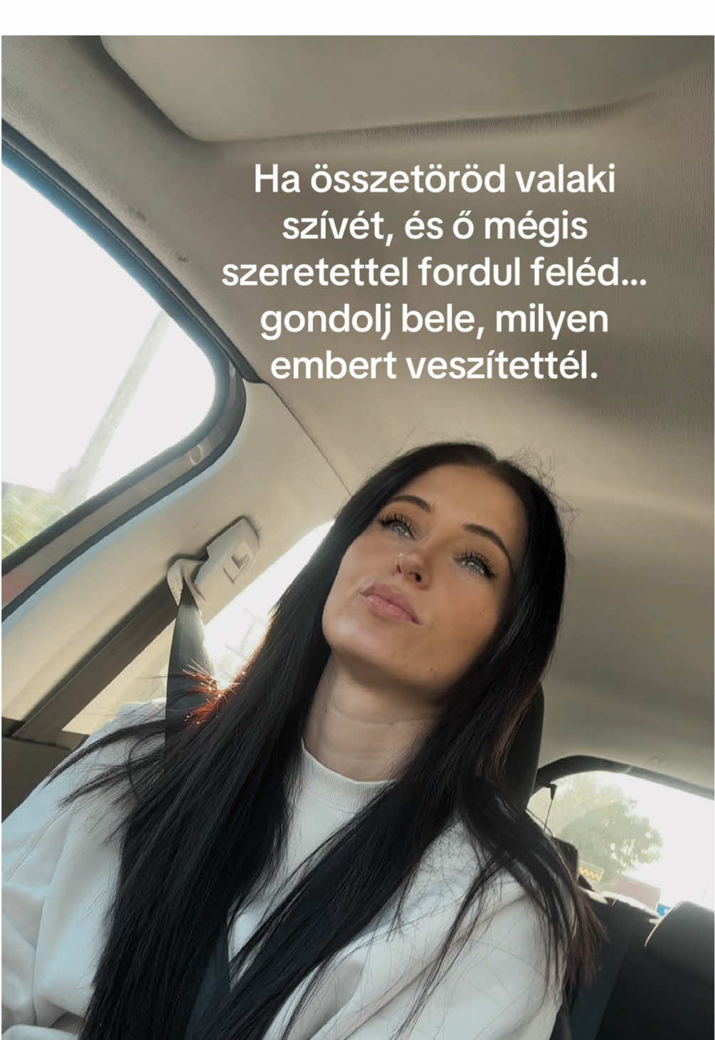 @Eszter