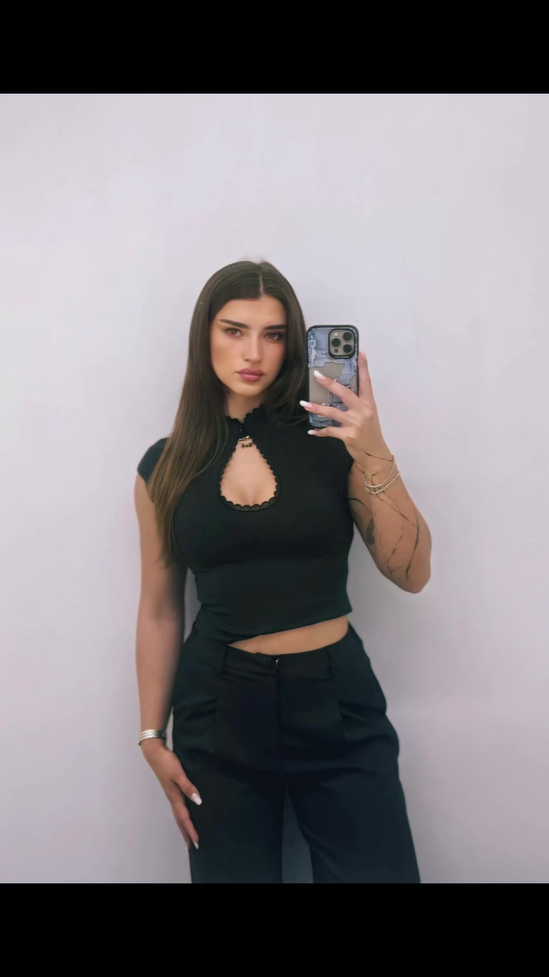 @Panțiru Issabelle