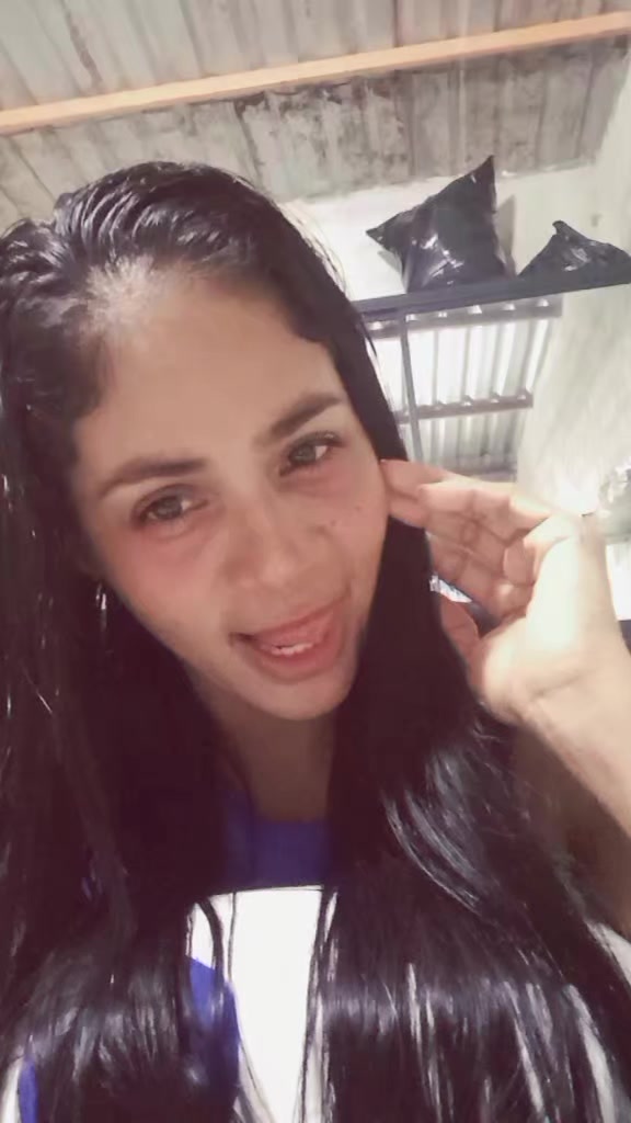 @Mar&iacute;a Castro 😘😘😘😘