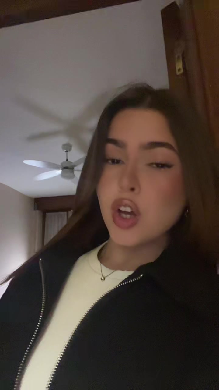 @Allyna🩷