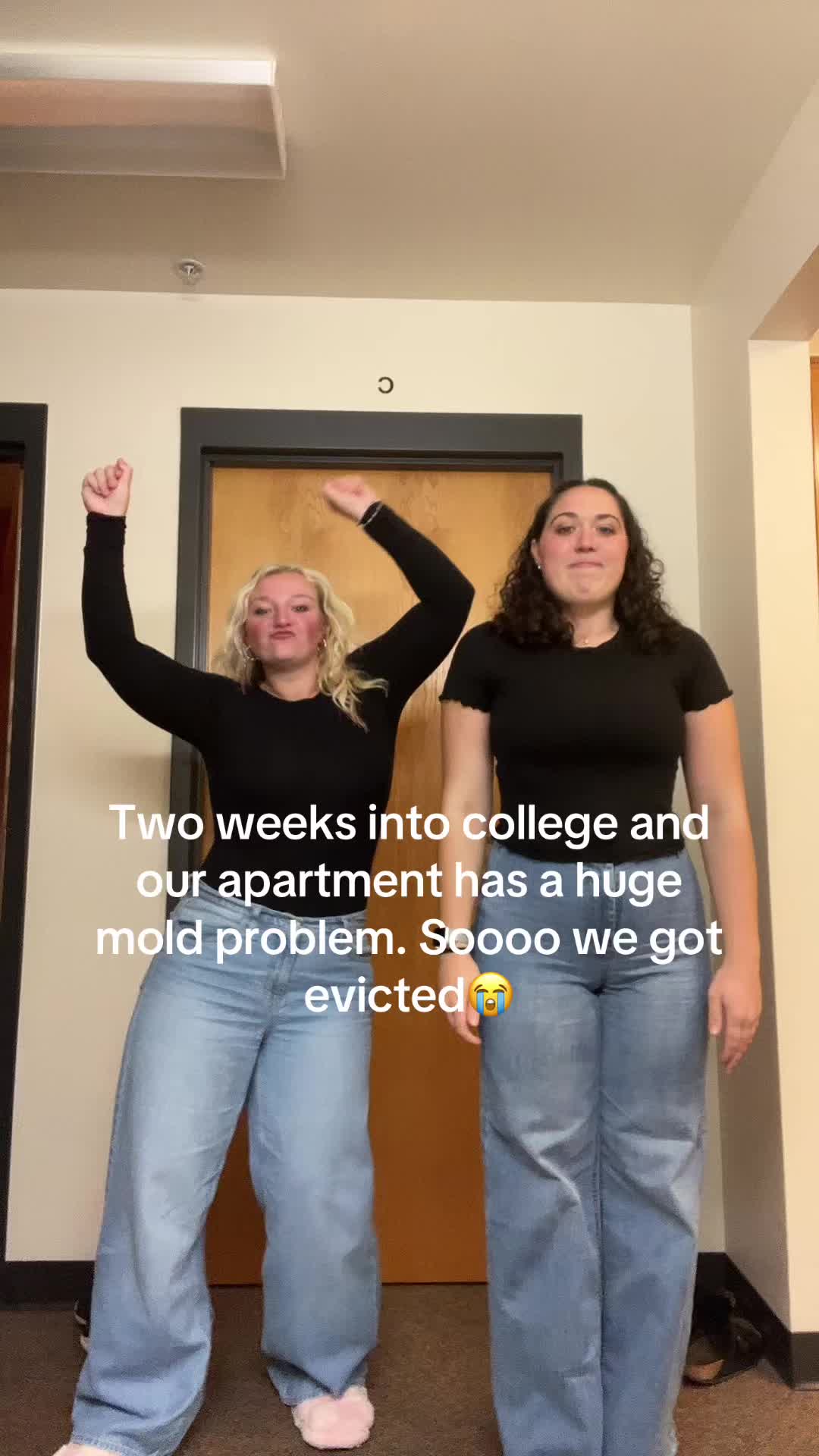 @Ava