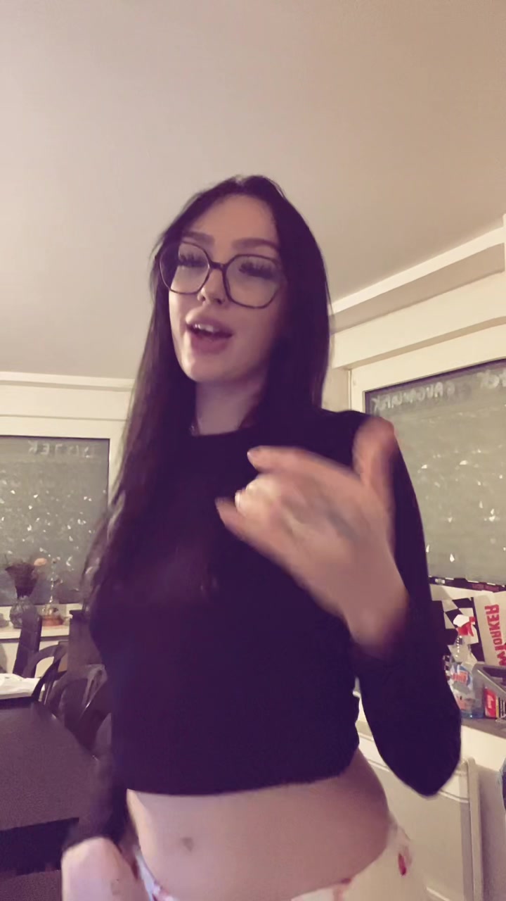 @LyLy88