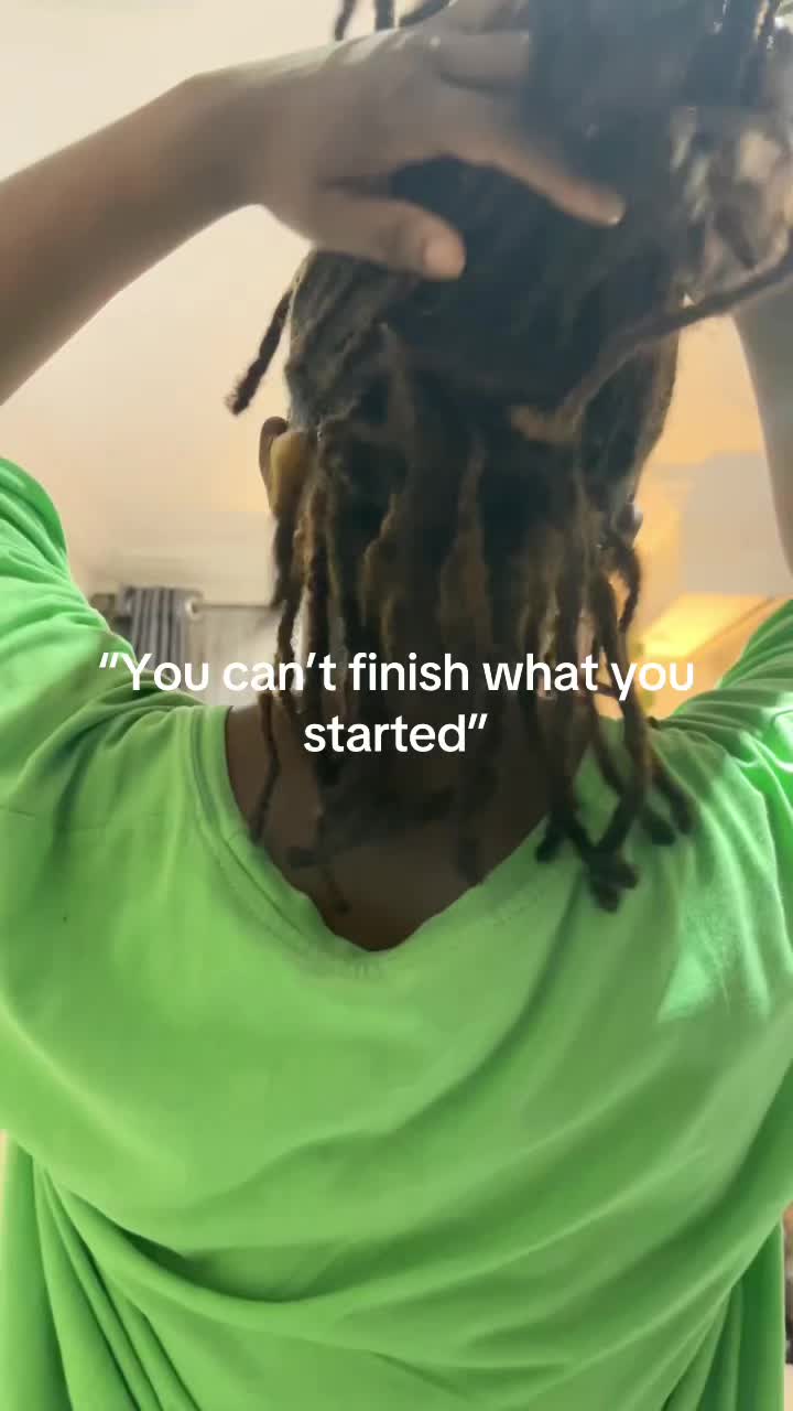 @✭