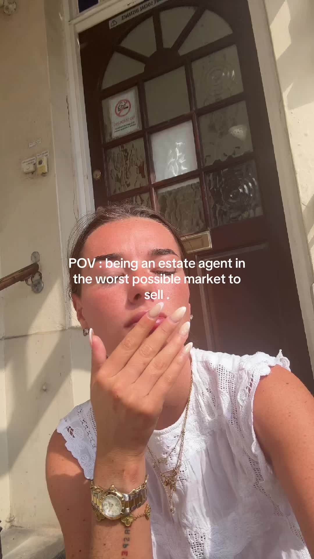 @maybev1104