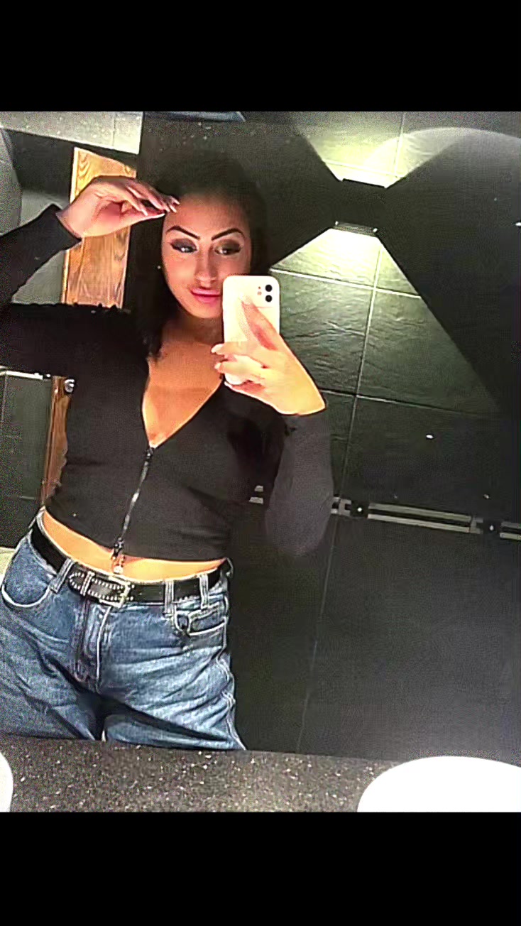 @🎭 Ş A R Ą 🎭