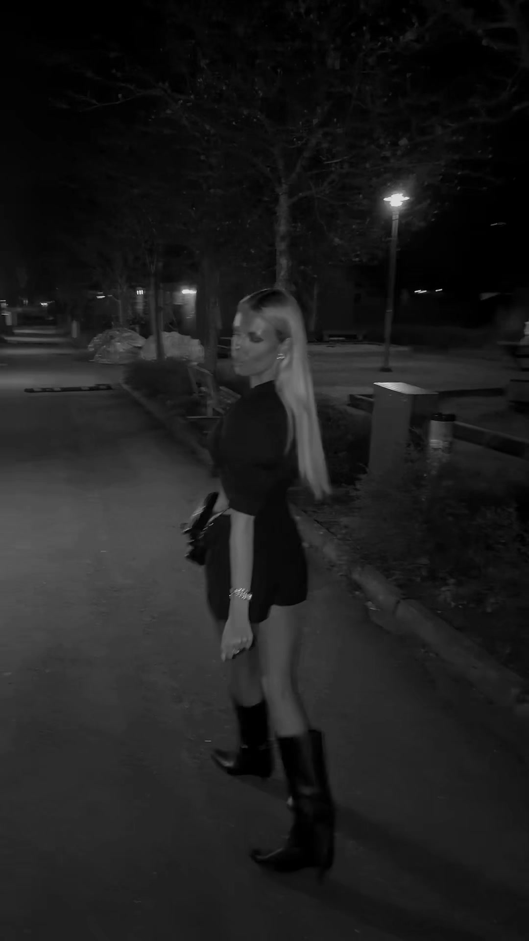 @Nea🥂
