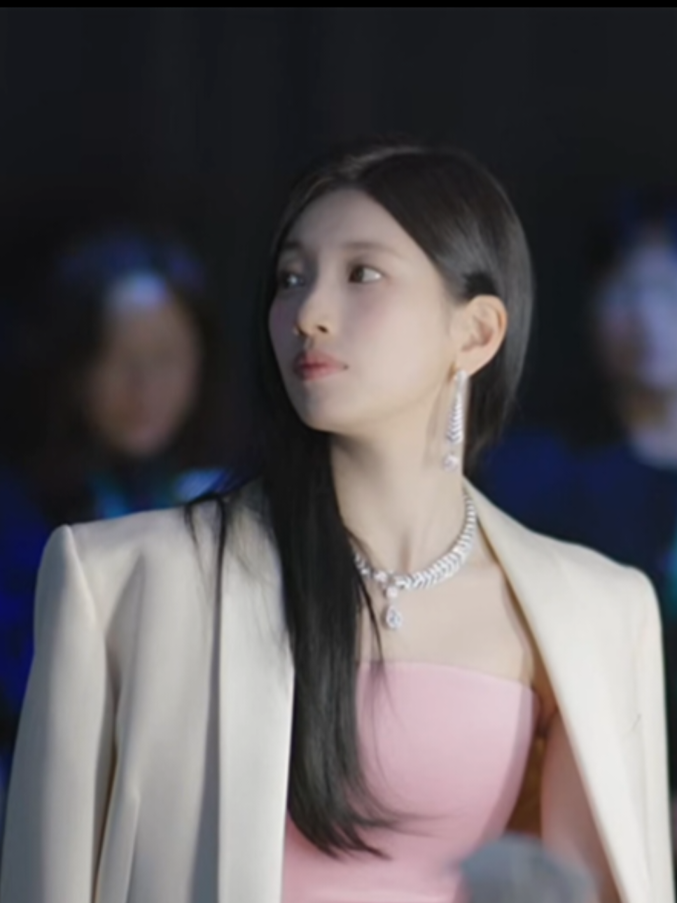 @โฅ๐๐ฒ๐ฏ๐ฎ๐ฏ๐๐๐ญ๐ฌโฅ