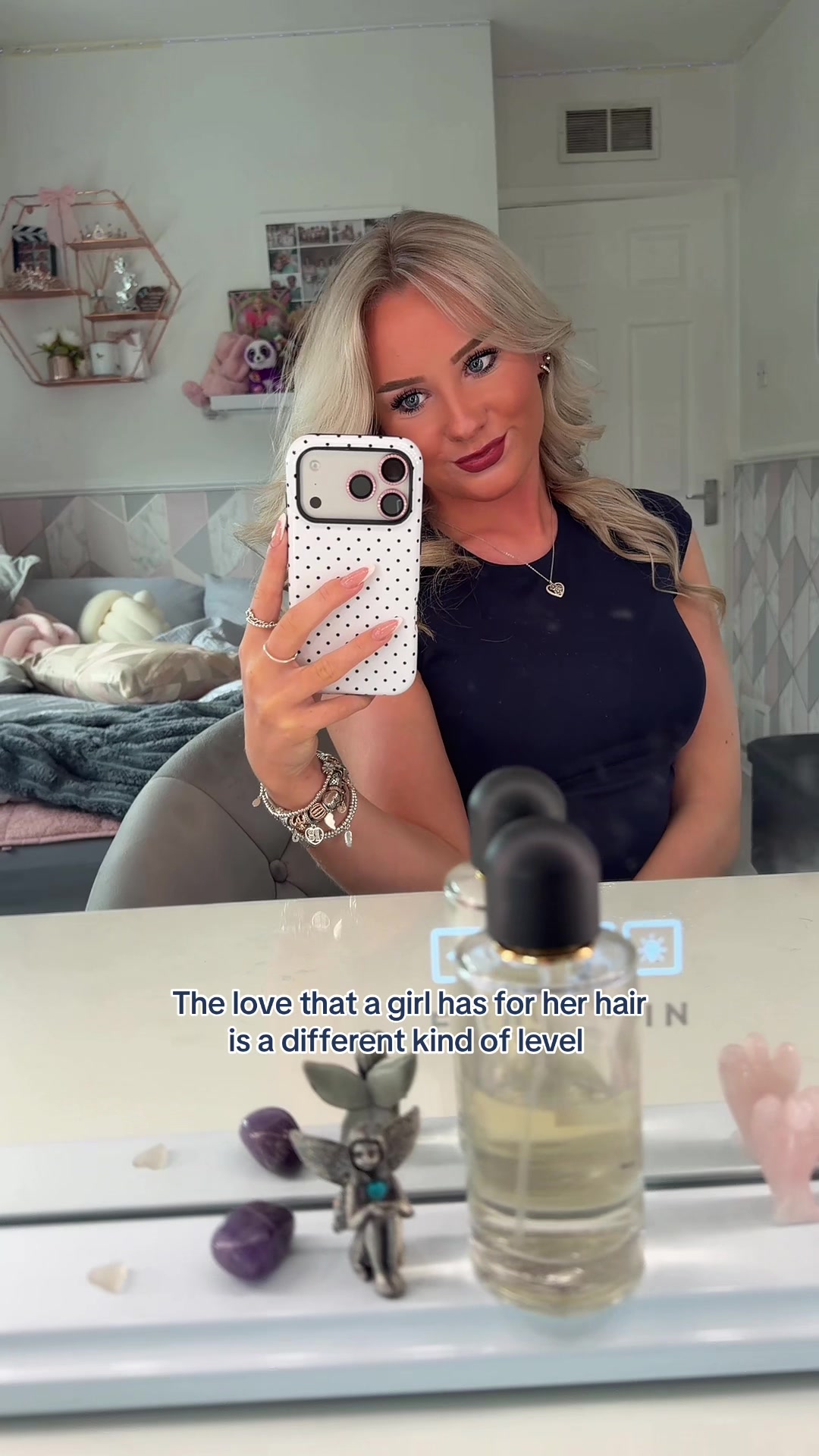 @EmmaMofficial
