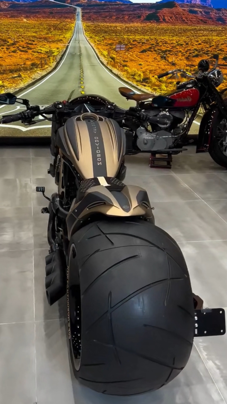 @SUPER BIKE