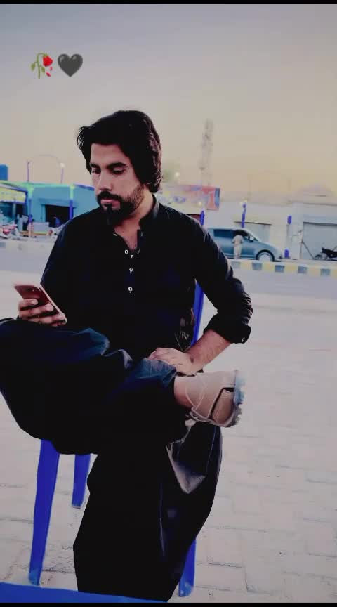 @Dawood_Naseem
