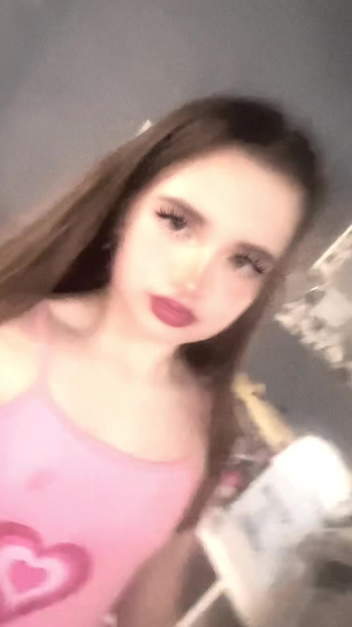 @Lilly 💜🩷💜🩷🩷💜