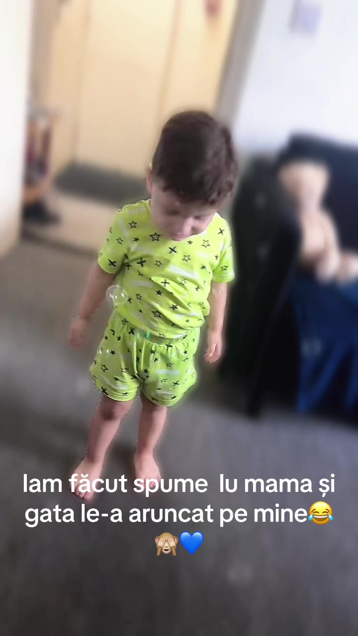 @Elena Patrik