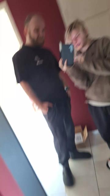 @Punk_mom_2018