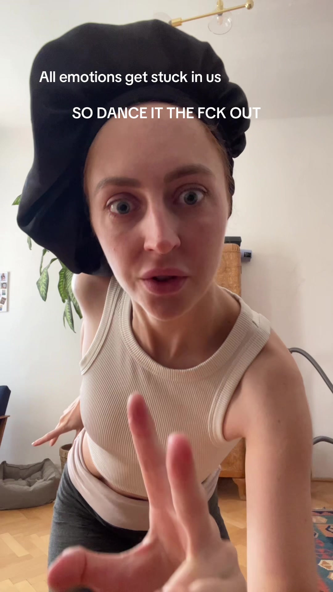 @crricked bondage