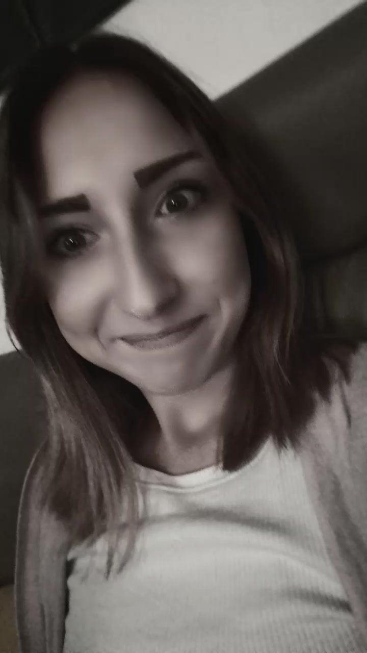 @Nena ♡