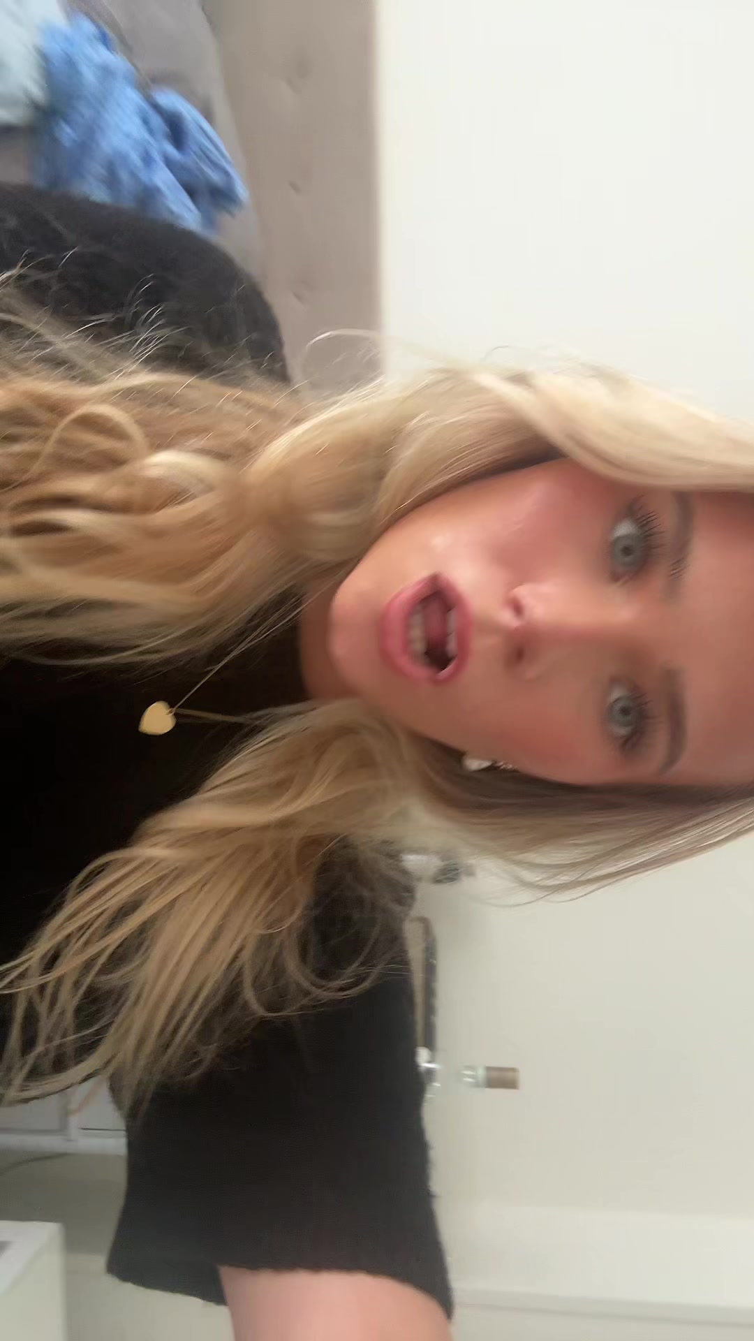 @Almakosterhed