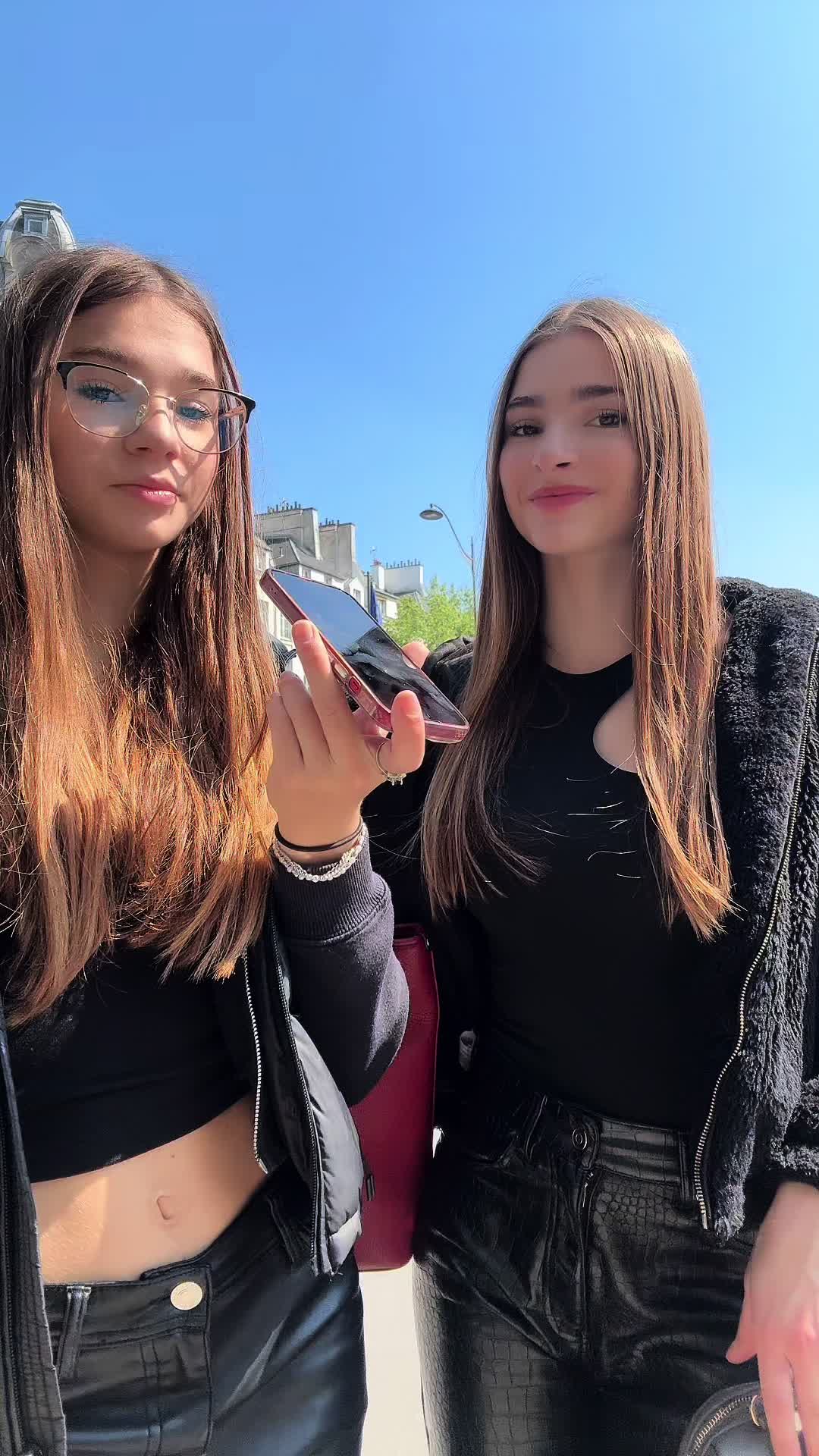 @adelina