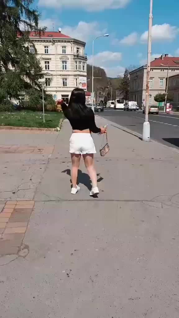 @Šejna OzgUr OzgUr